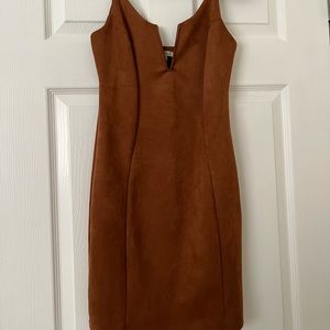 Color brown size S